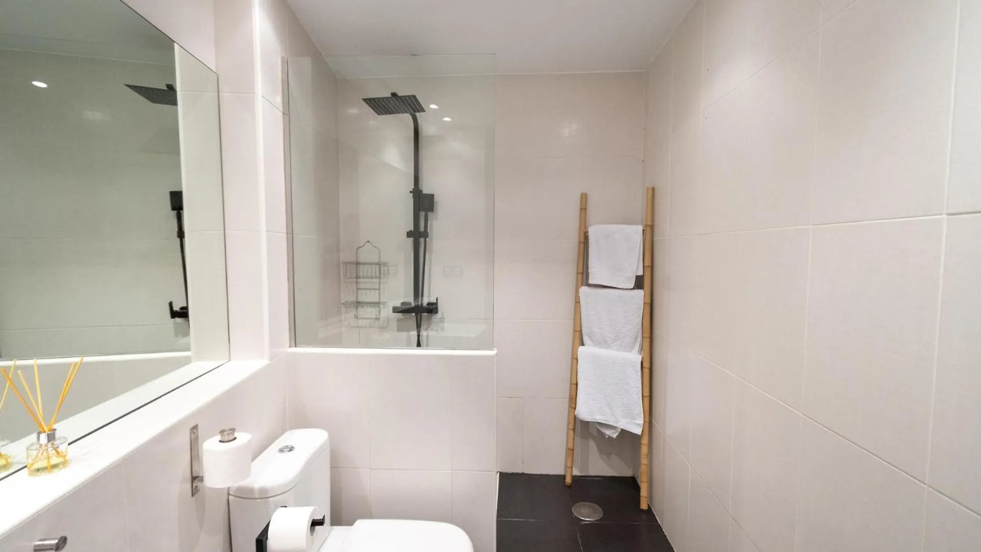 Apartment Encantador Apartamento En El Corazon De Pamplona Spain